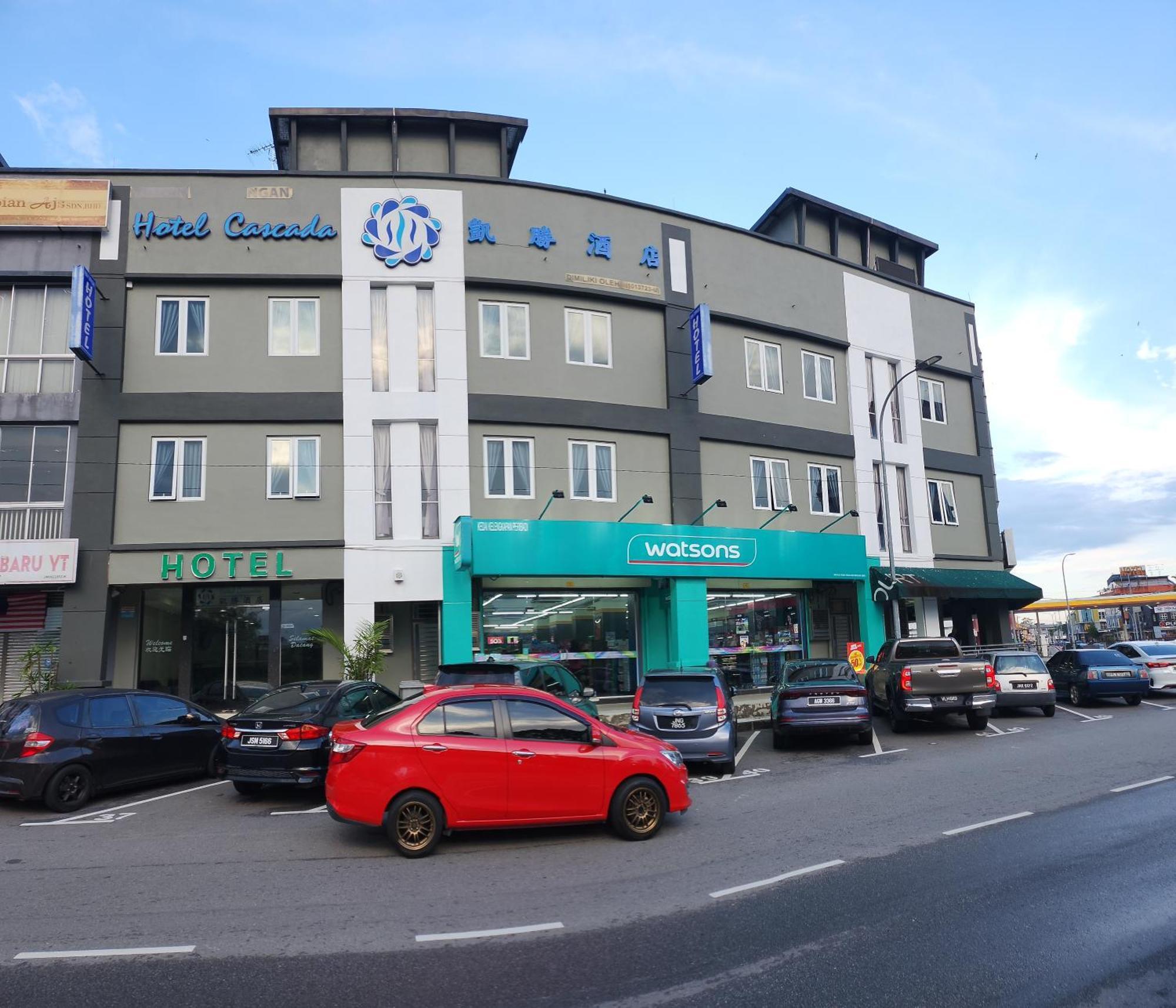 卡斯卡达酒店 哥打丁宜 外观 照片